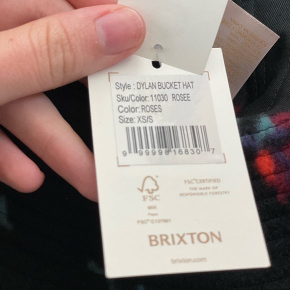 BRIXTON Dylan Bucket Hat - Floral Polar Fleece NWT sz XS/S - Picture 7 of 7